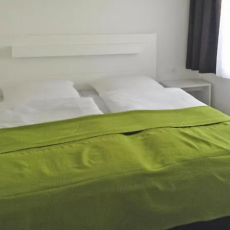 Am Heidensee In Schwerin, Cleaning Included Apartmán